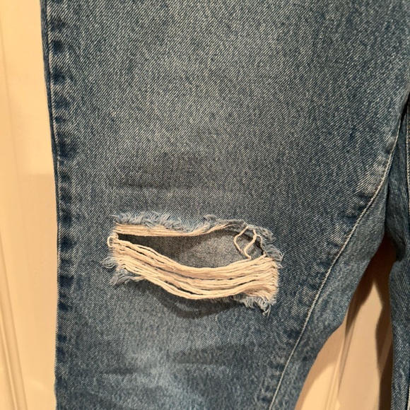 EUC BGD urban outfitters slim straight jeans - Picture 3 of 6